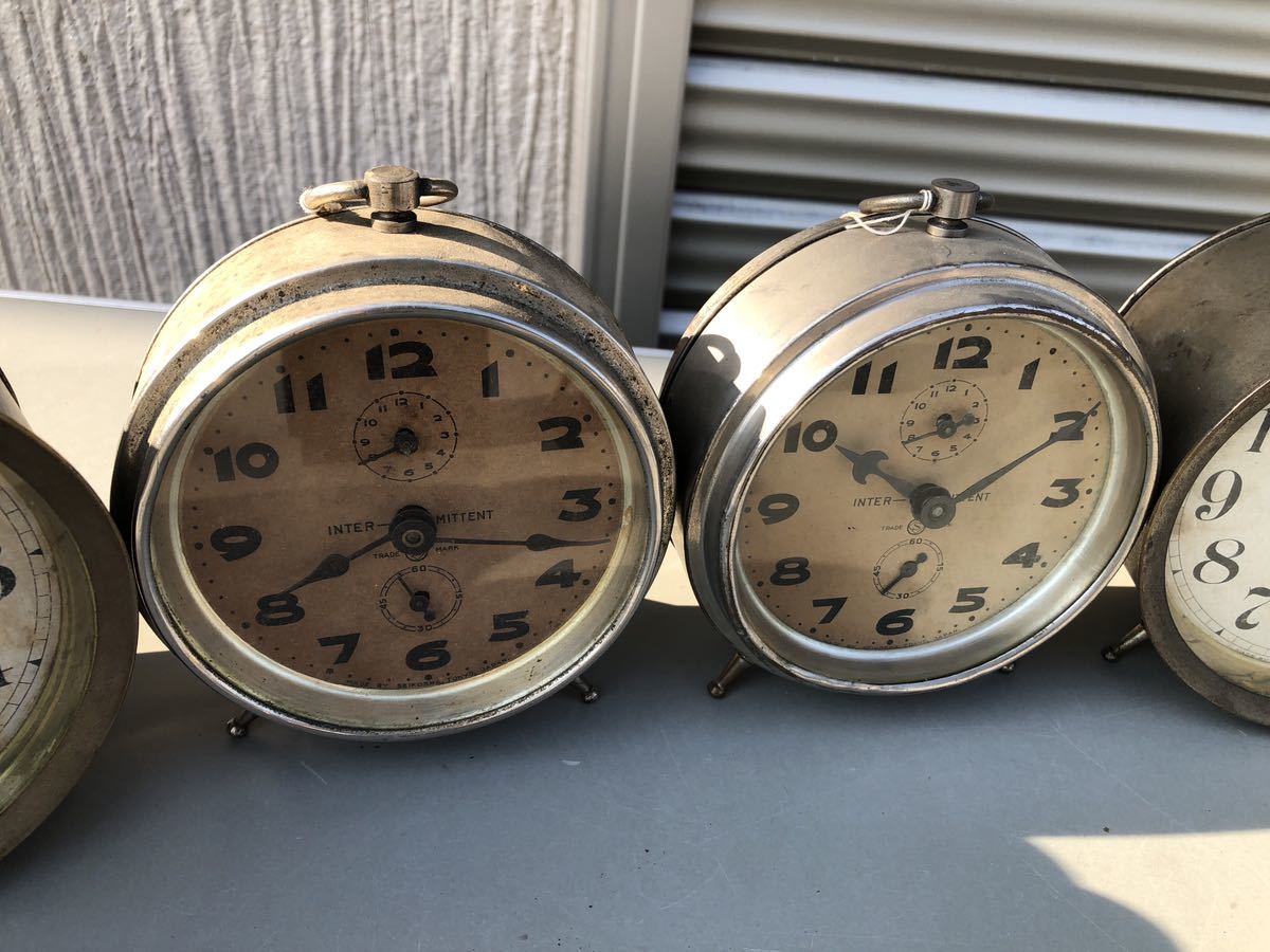 s257 ゼンマイ式時計 置き時計 目覚まし時計 CITIZEN 精工舎 INTER