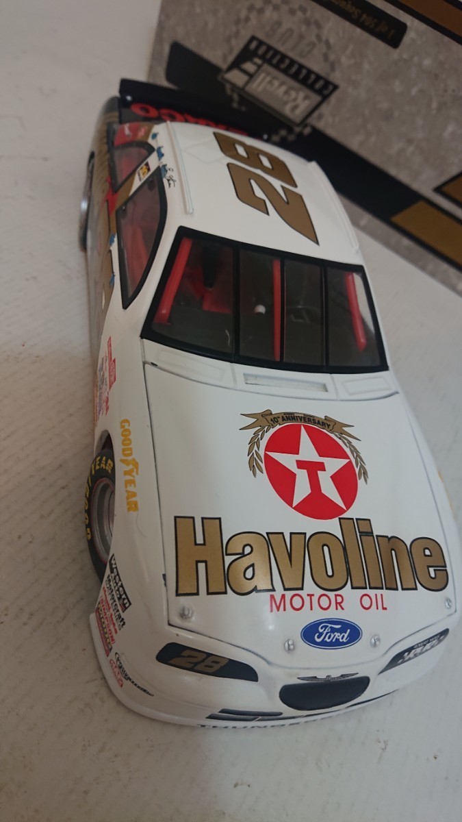 Revell Ford THUNDERBIRD Havoline #28 1/18 ミニカー レベル フォード