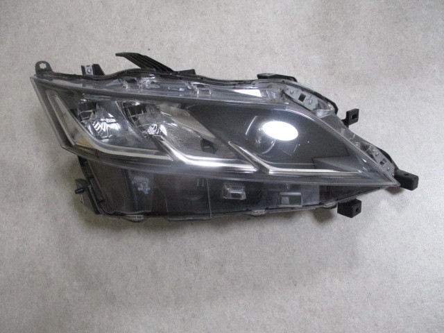 セレナ　HFC27 右ヘッドライト　