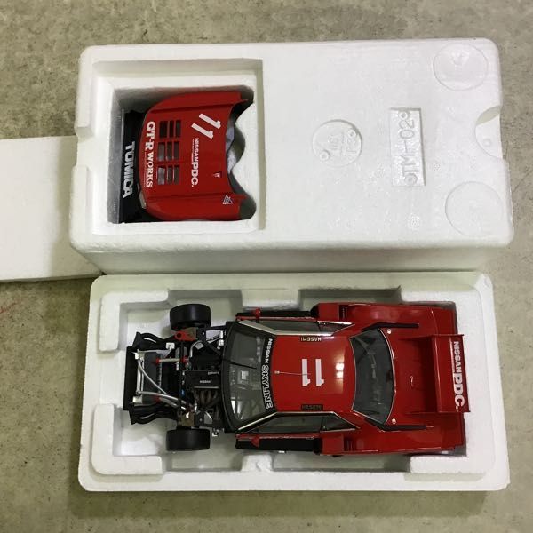 トミカ・エブロ 1/24 日産 スカイラインRS #11 スーパーシルエット