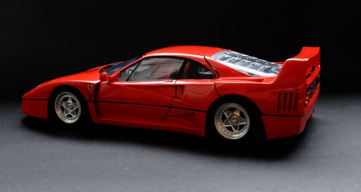 タミヤ 1/24 Ferrari F40 プラモデル完成品(完成品)｜売買された 