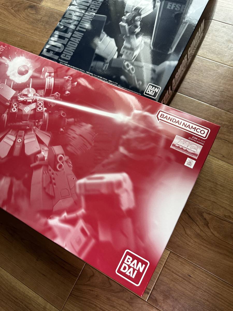 送料無料】新品 MG 1/100 高機動型ザク サイコ・ザク & フルアーマー 