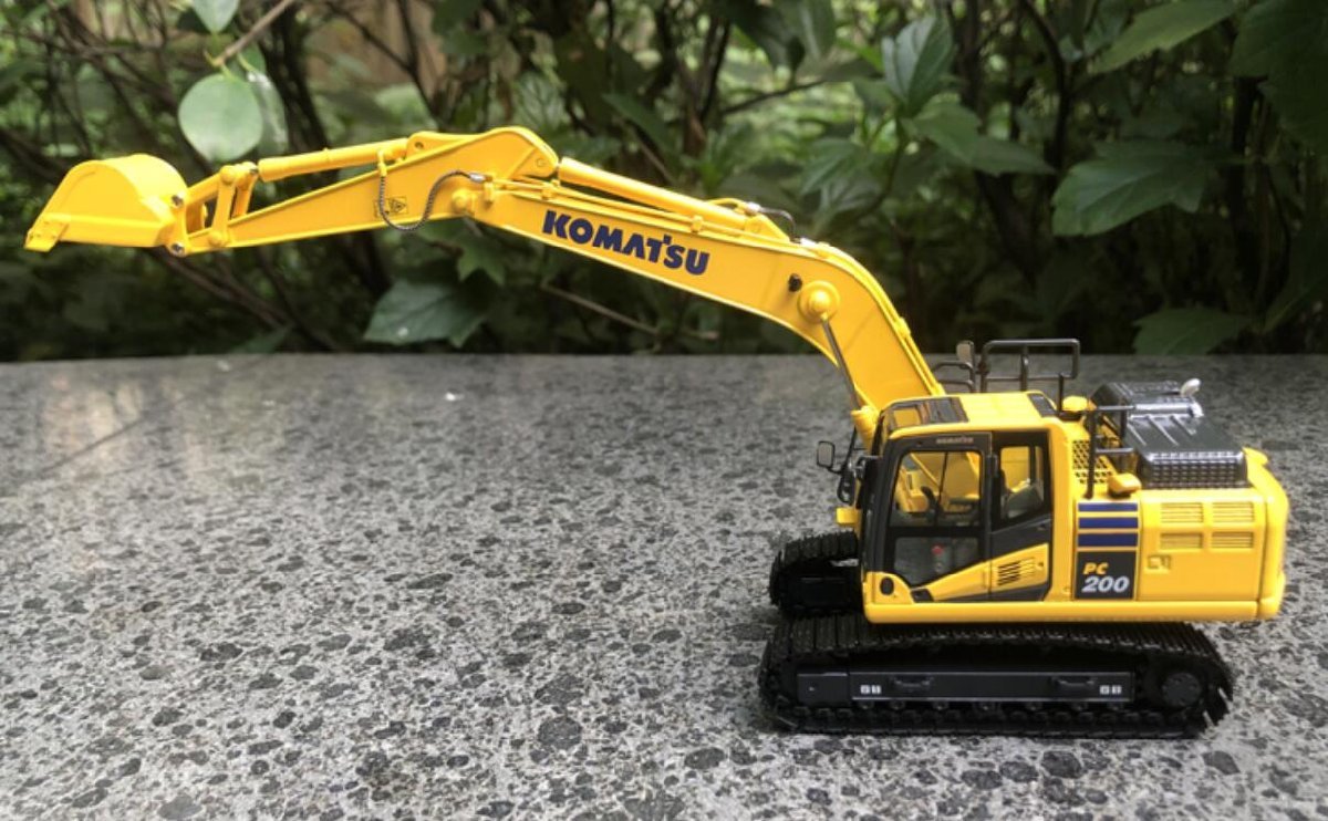 コマツ ダイキャスト製 HB205-2 パワーショベル 1:50 ミニカー 建設