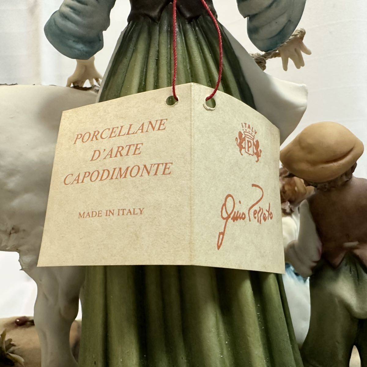 カポディモンテ CAPODIMONTE PORCELLANE 陶磁器人形 美少女 牛 人形 