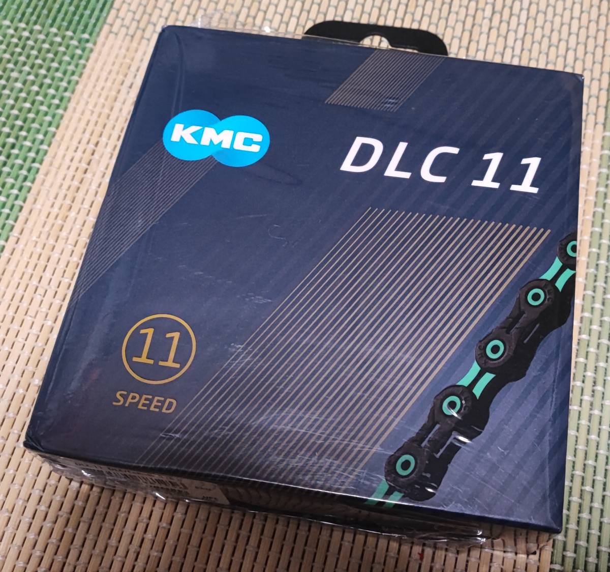 自転車】 KMC DLC 11 BLACK ダイヤモンドライクコーティング チェーン 
