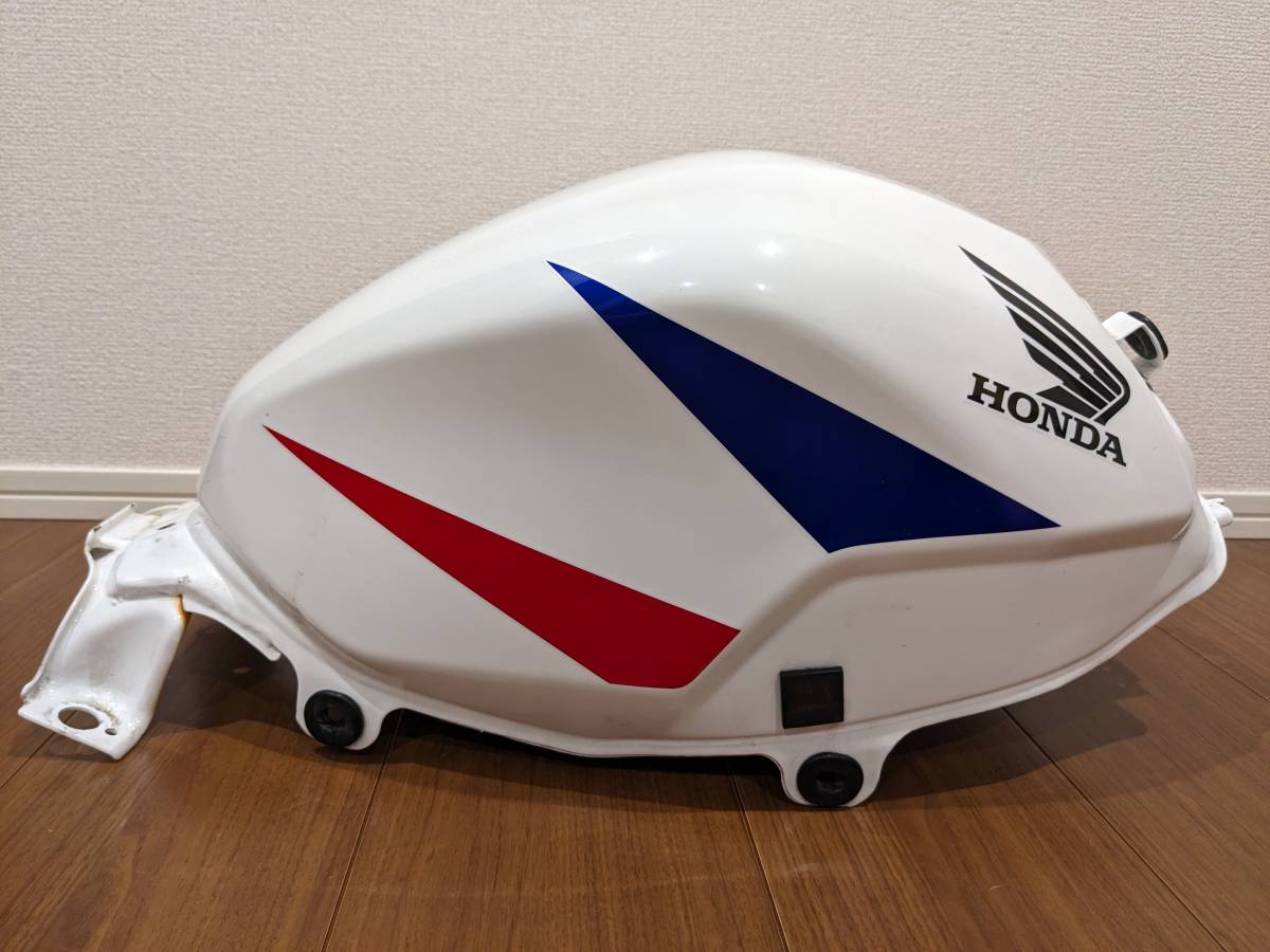 CBR250R ガソリンタンク 凹み無し MC41 前期 ホンダ HONDA(ホンダ用 