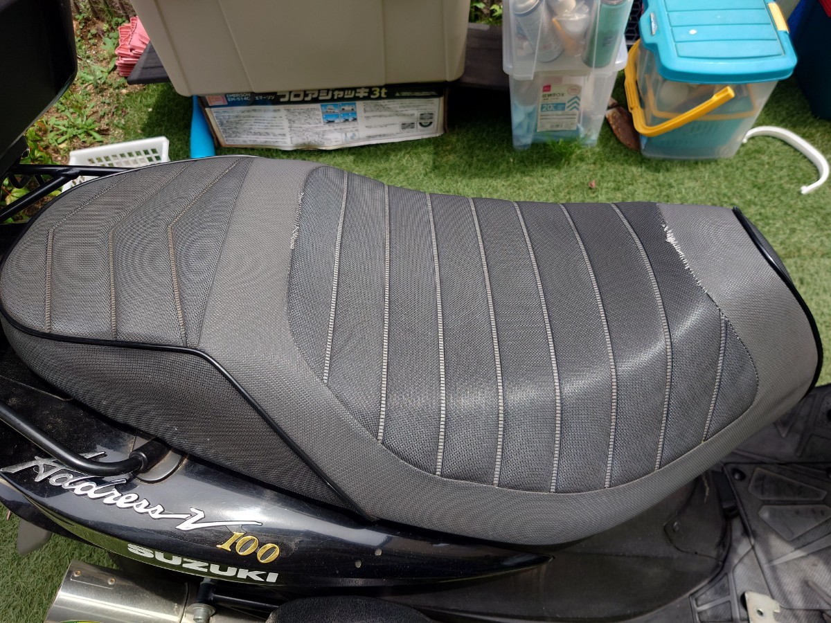 アドレスV125G Sにも使用可 タックロール ローダウンシート (社外品