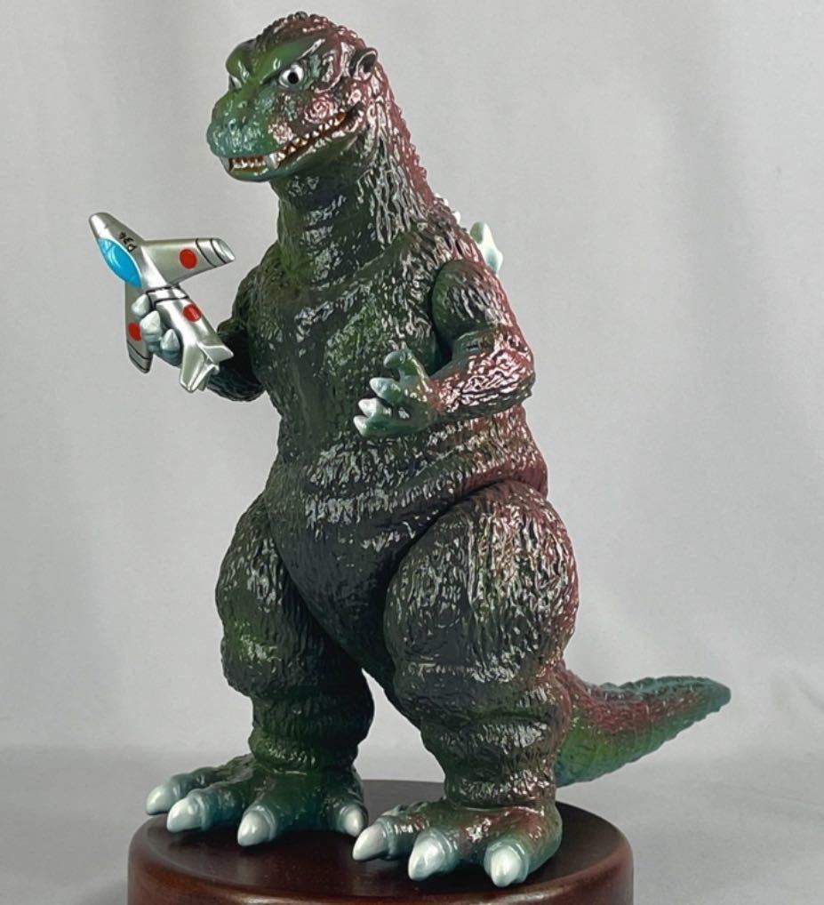 エクスプラス GODZILLA デフォリアル バーニングゴジラ 2019 少年
