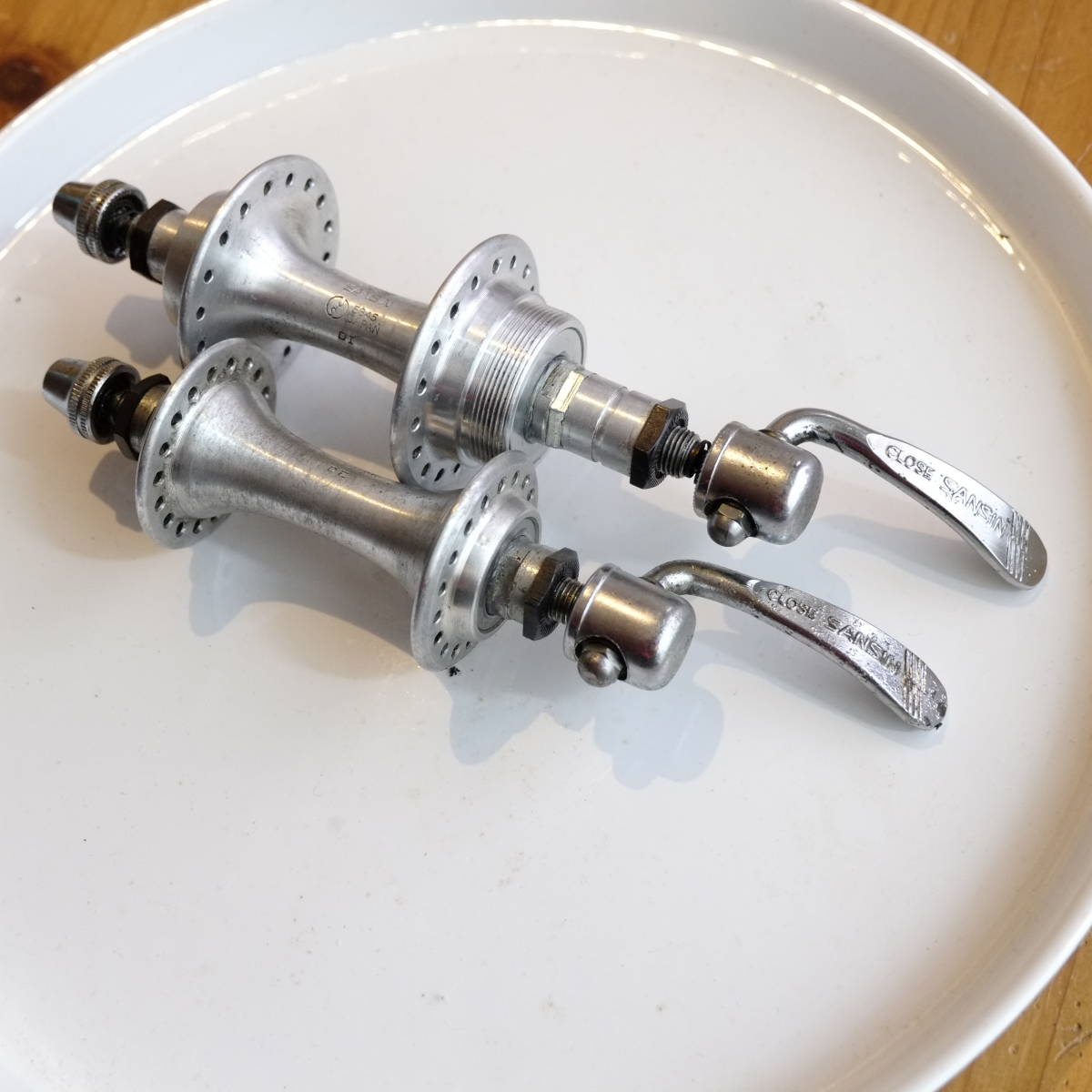 Campagnolo ヴィンテージ リアハブ クイックレバーセット126mm