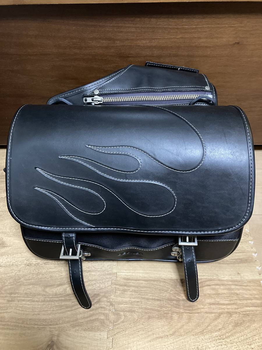 ☆EF044 レザーサドルバッグ DEGNER デグナー　片側のみ　【中古現状品】