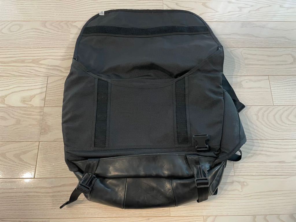 visvim E-CAT 18L メッセンジャーバッグ CORDURA BALLISTIC バッグ 