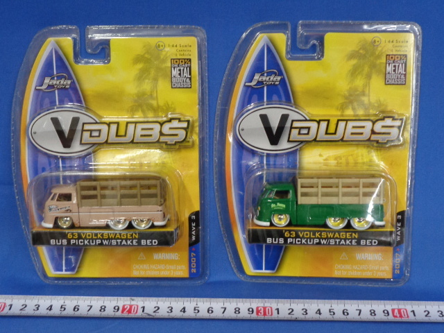□JADA TOYS V DUBS 63 フォルクスワーゲンバスピックアップ 2台 