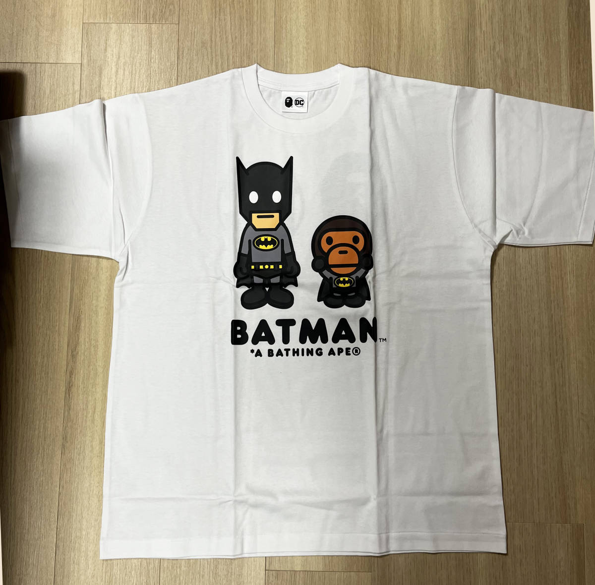 【低価，人気セール】 A BATHING APE BAPE&times;DC BABY MILO BATMAN RELAXED Tシャツ カットソー Mサイズ(Mサイズ)｜売買されたオークション情報、yahooの商品情報をアーカイブ公開 - オークファン 男性用