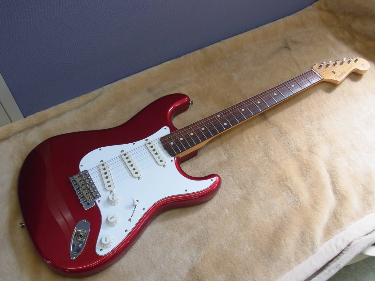 ☆Fender Japan ST62 フェンダージャパン ストラトキャスター