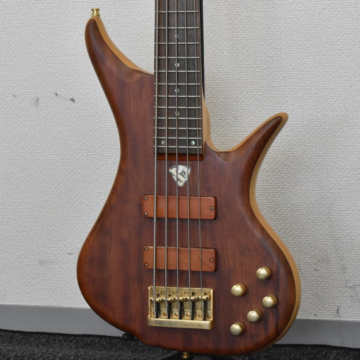 Σm5790 中古 Rosso ロッソ 5弦 エレキベース Black series #13040162