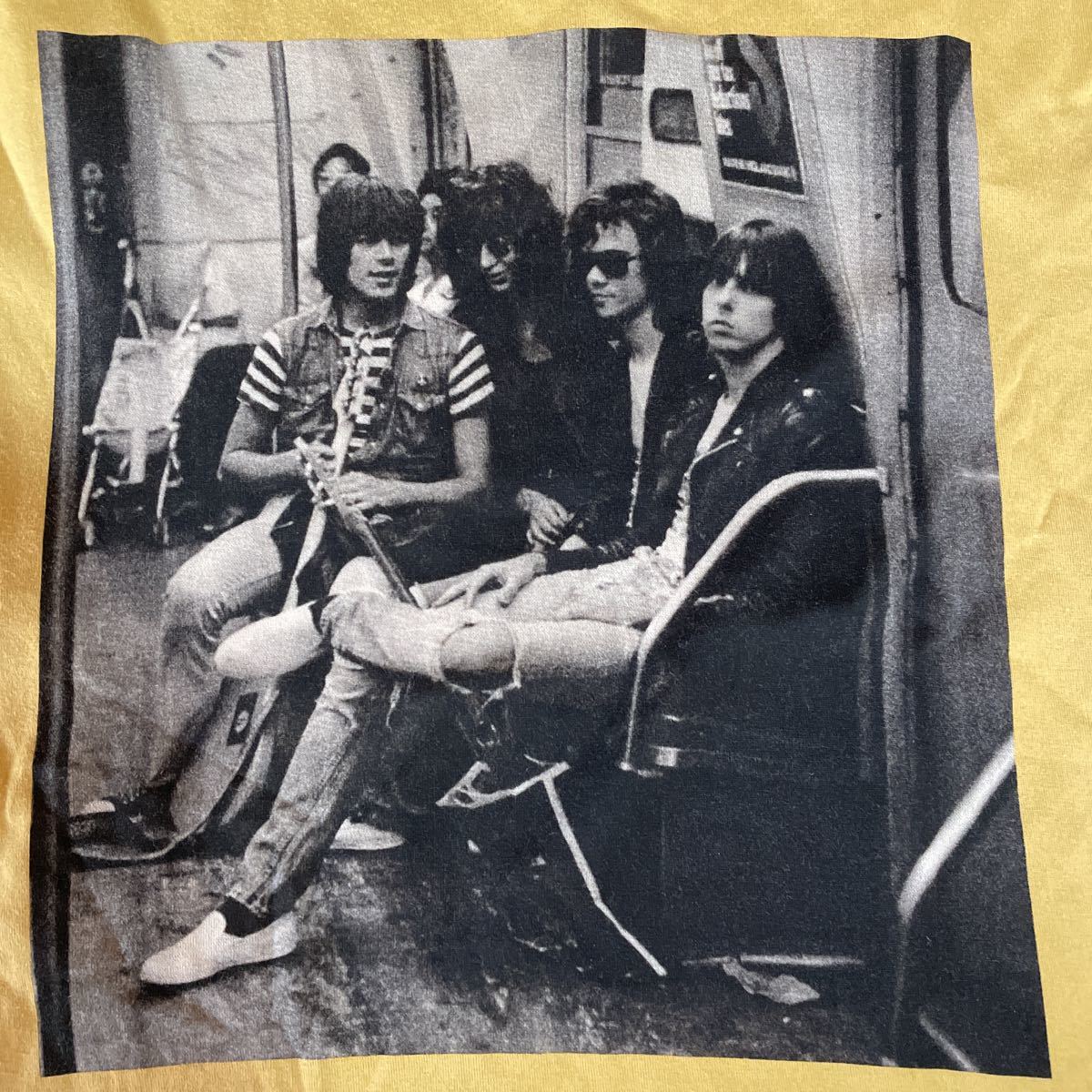 激レア RAMONESコラボ☆歌詞プリント総柄 ダメージ加工ストレッチ 
