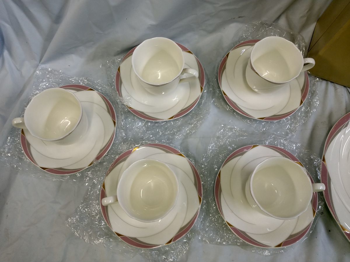 FG788【Noritake ノリタケ】 カップ&ソーサー・5客セット・大皿 ・BONE