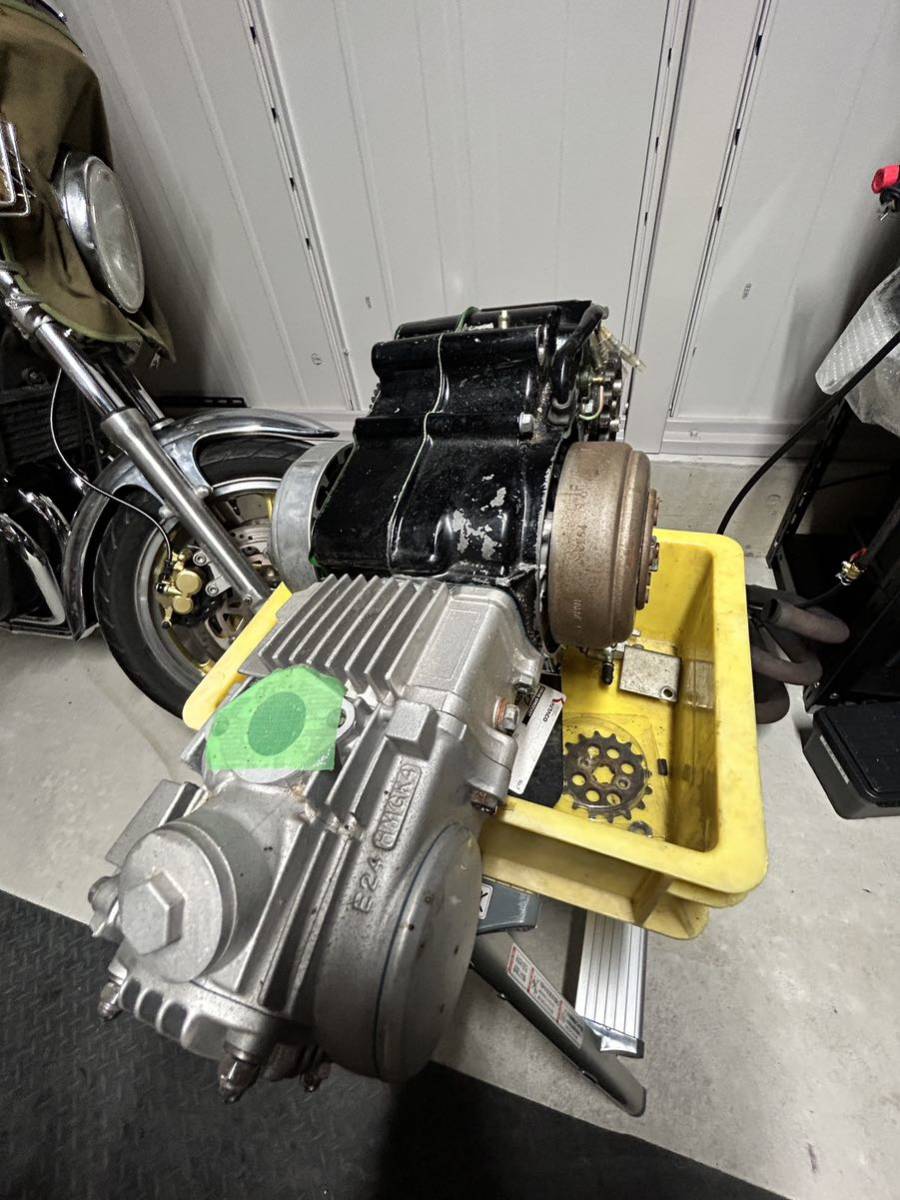 Z50JE 12V エンジン カブ シャリー ダックス エンジン本体 モンキー 