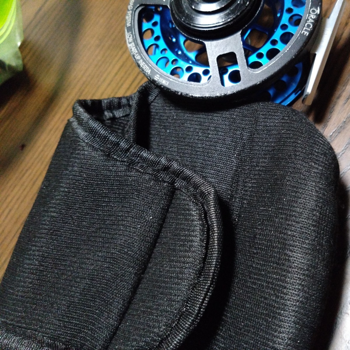 オラクル oracle ティムコ TIEMCO ラージアーバー VLA-R V フライ