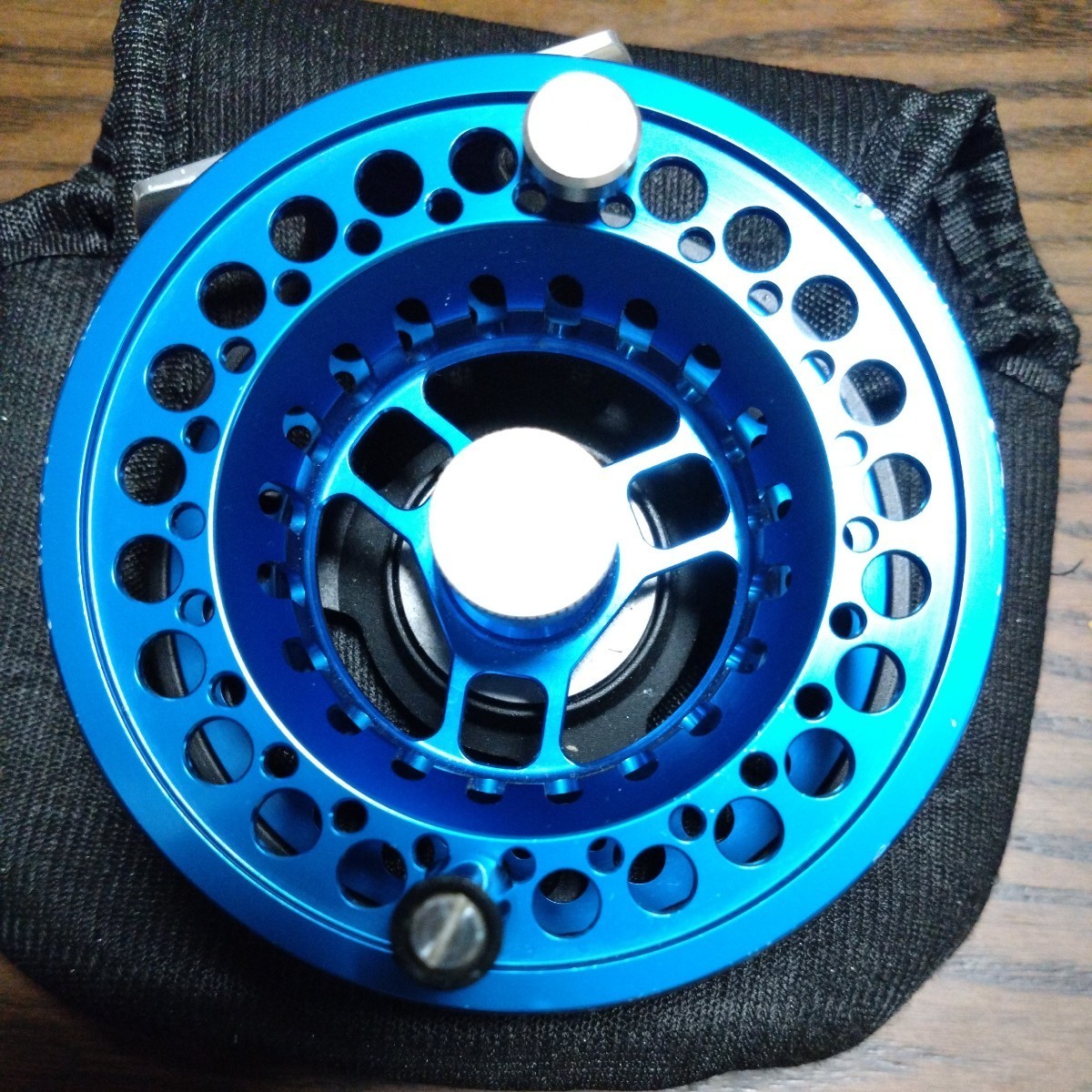 オラクル oracle ティムコ TIEMCO ラージアーバー VLA-R V フライ