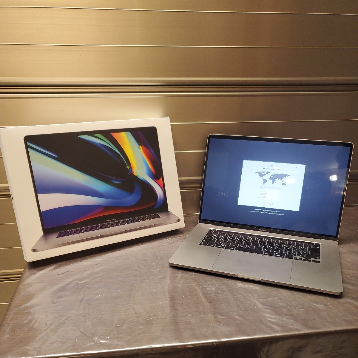 Pro MacBook Apple A2141 0 Core - 16-inch i9 1 16GB i7 | Inch SSD 