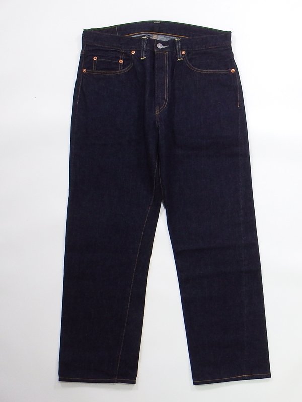 美品 LEVI