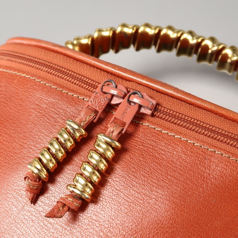 MF1424*スペイン製 LOEWE ロエベ《vintage》ベラスケス ツイスト MF1424*スペイン製 LOEWE ロエベ《vintage》ベラスケス ツイスト