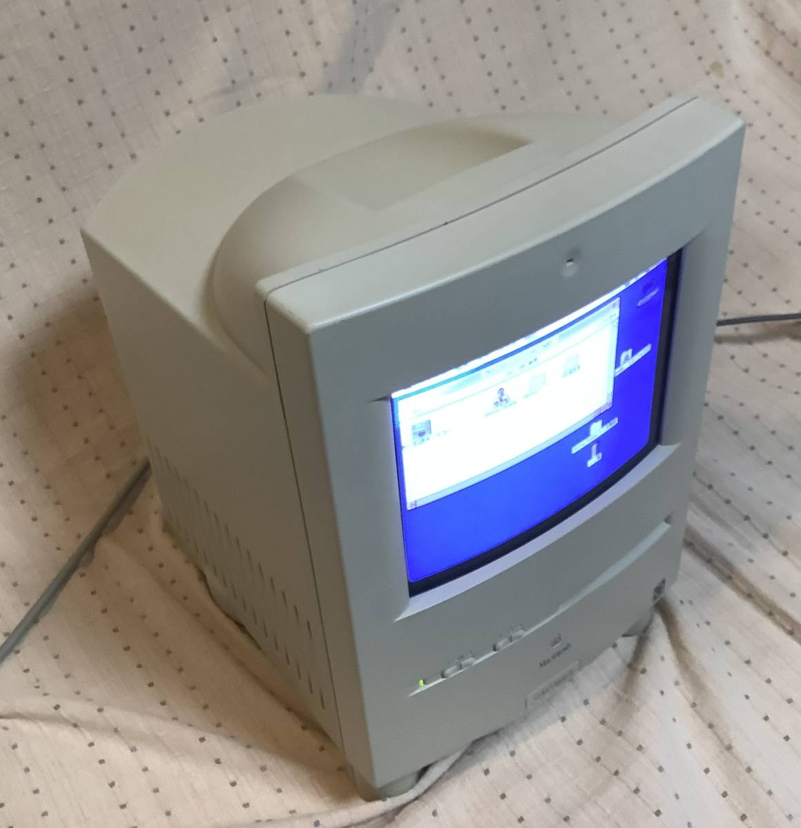 I finally ////// apple Macintosh Color classic2 カラークラシック2