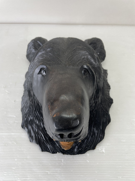 クマ彫刻 壁掛け用 木彫りの壁掛け熊 | monomolt