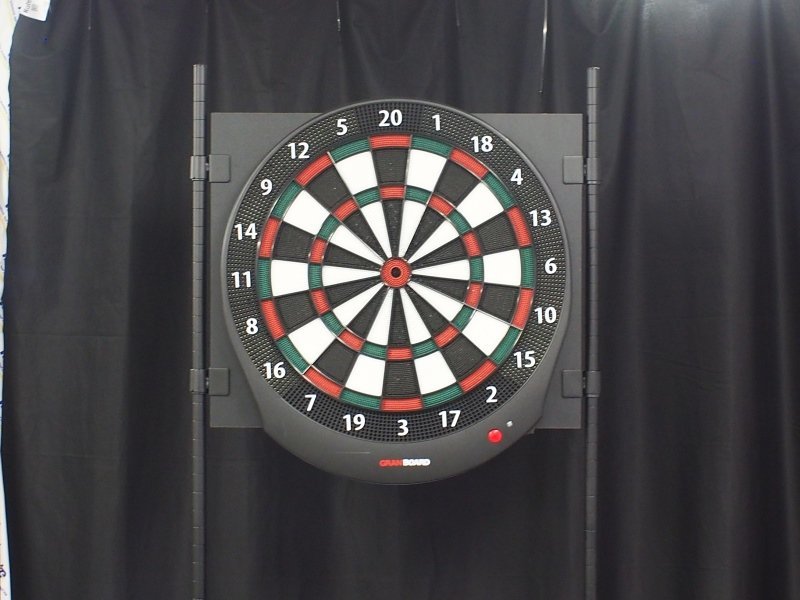 E111【現状品】GRANBOARD グランボード ダーツ BLITZER ダーツ台