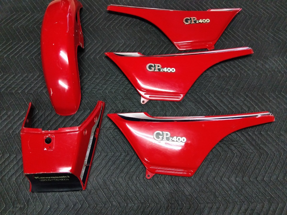 z400gp 外装セット タンク z550gp サイドカバー おまけ純正フロント 