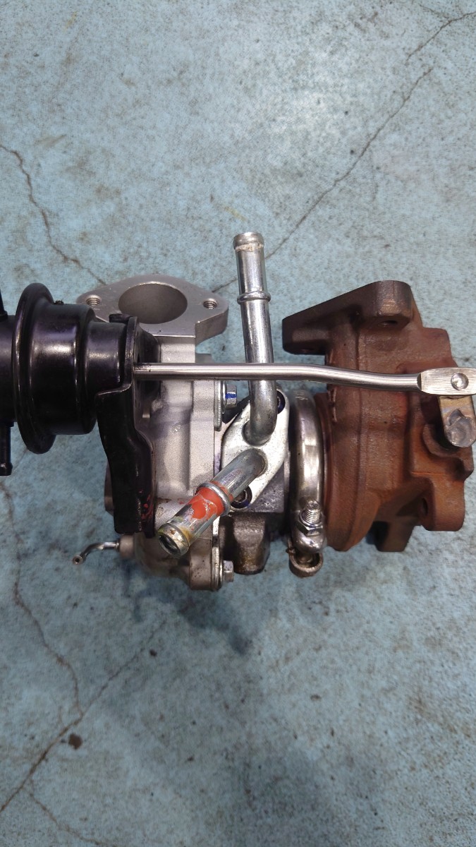 スズキ ラパンSS ターボチャージャー タービン ターボチャージャー