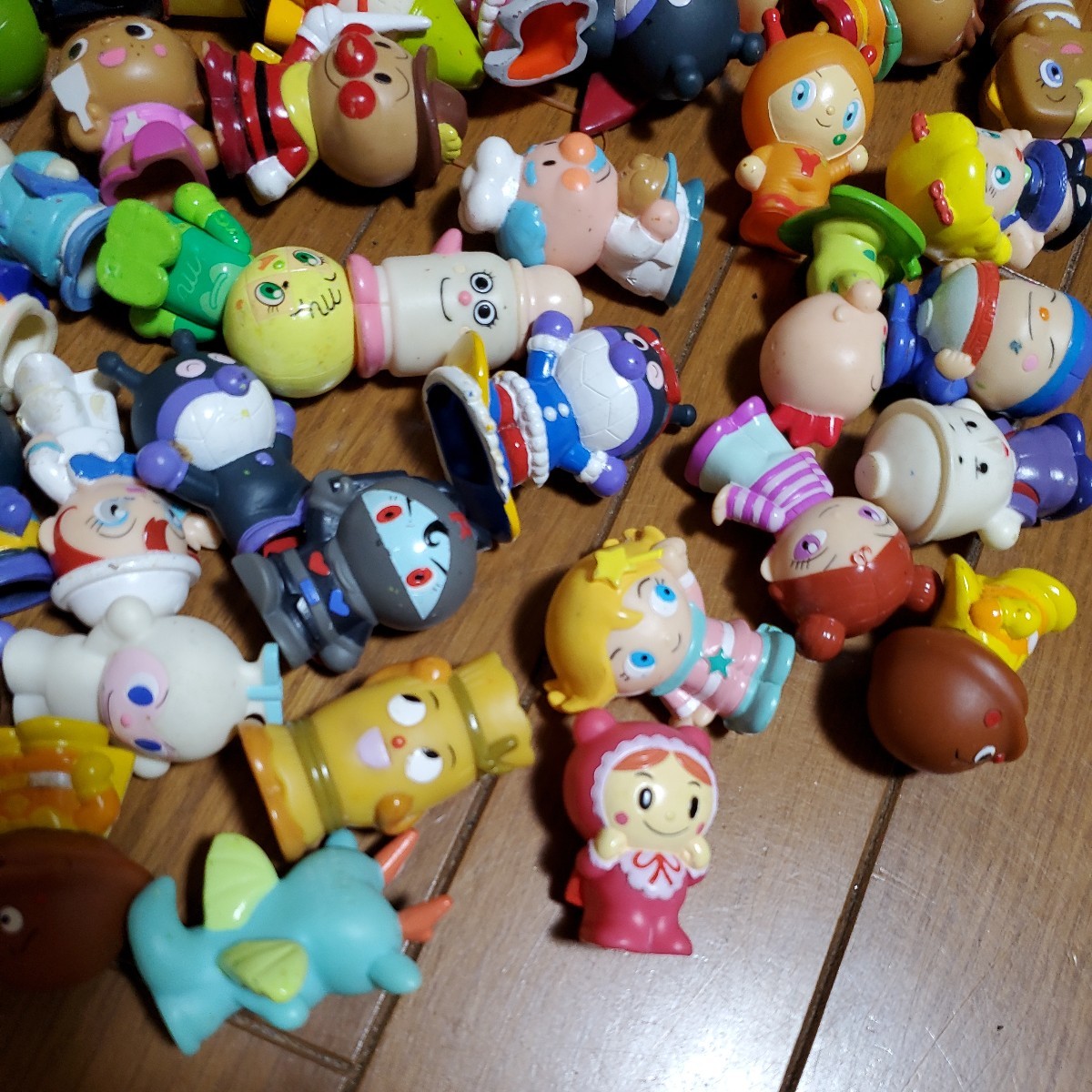 100%新品，低価 アンパンマン　ソフビ　指人形
