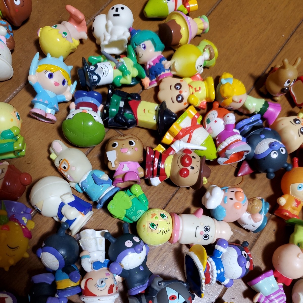100%新品，低価 アンパンマン　ソフビ　指人形