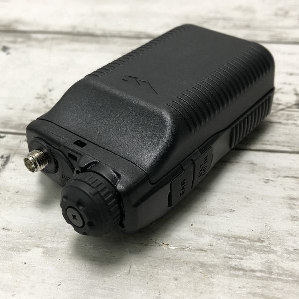 6r12 STANDARD ワイドバンドレシーバー VR-160 動作確認済み【商品説明