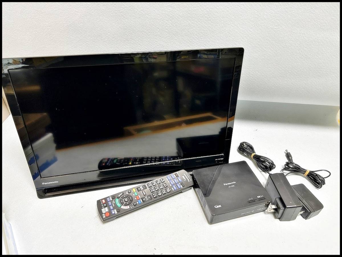 ☆Panasonic プライベート・ビエラ 19V型 ポータブルテレビ UN19CFB8D