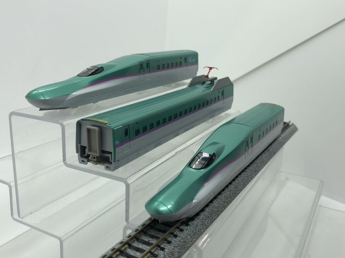 3-62 1円〜 ジャンク KATO Nゲージ 10-857 E5系 新幹線「はやぶさ」基本