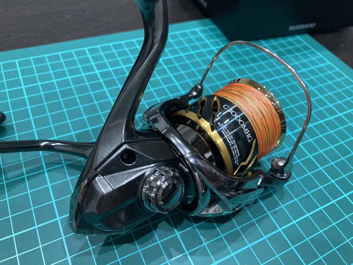 20ツインパワーC3000MHG 【未使用】シマノ 20TWIN POWER c3000MHG 20