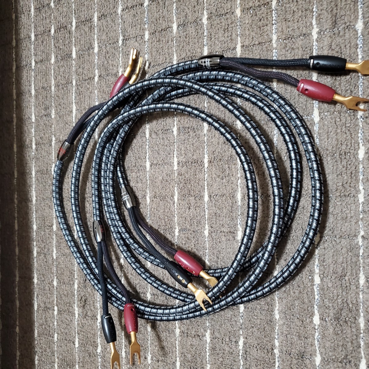 即決 オーディオクエスト Type-8 スピーカーケーブル 2m