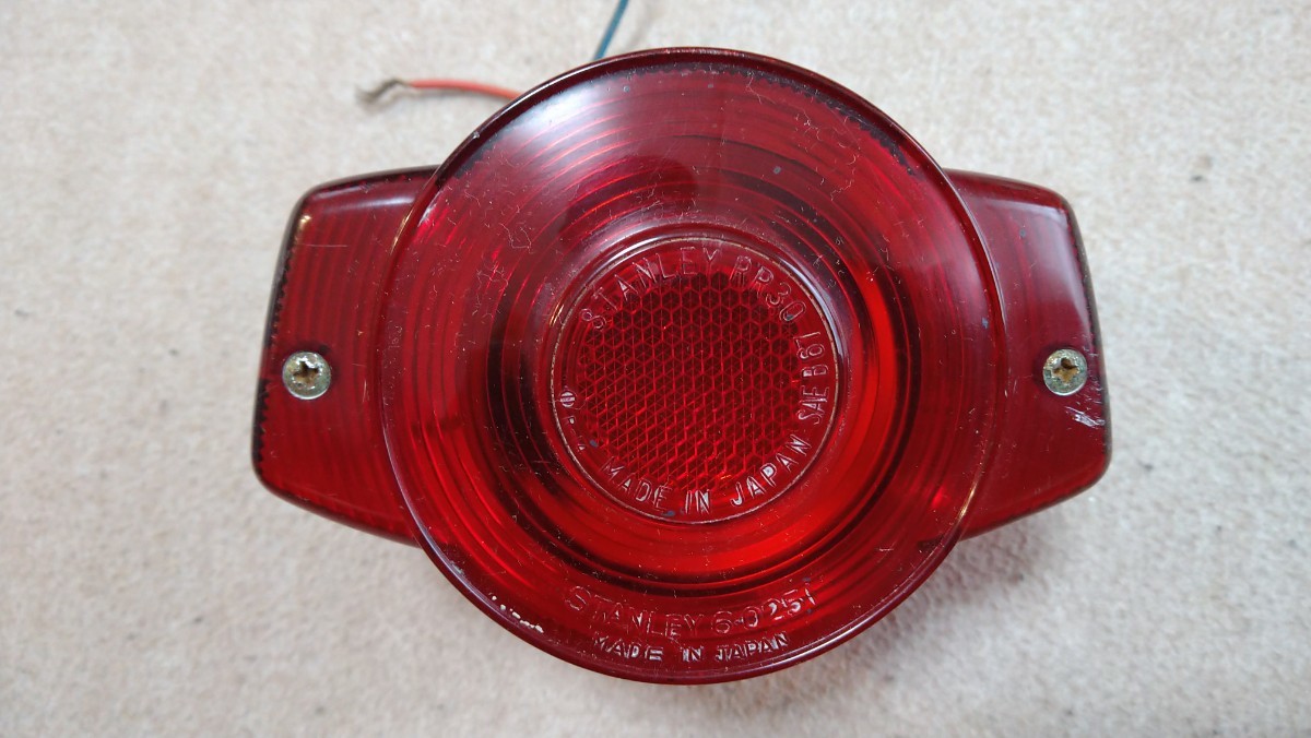 全国無料，限定SALE】 カワサキ W1S テールランプ KAWASAKI W1
