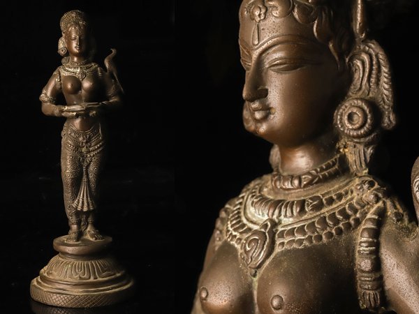 仏教美術，古銅製仏像，高45cm，重5000克。