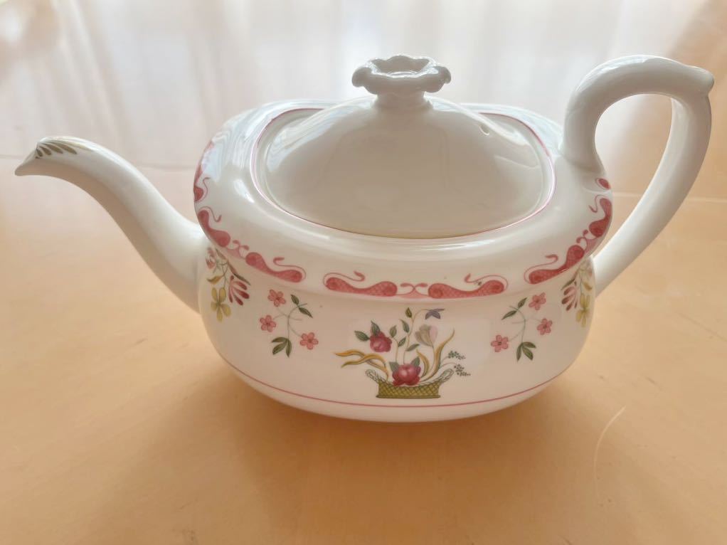 ウェッジウッド ビアンカ ティーポット ウェッジウッド ビアンカ