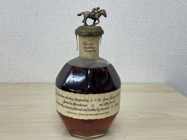 T575-T18-32 Blantn ブラントン Distilling cmpany バーボン