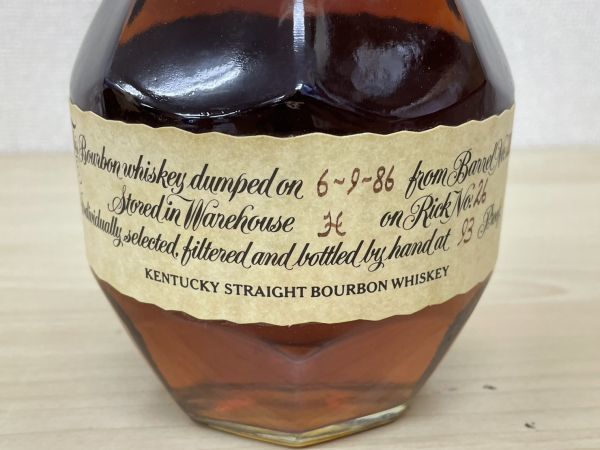 T575-T18-32 Blantn ブラントン Distilling cmpany バーボン