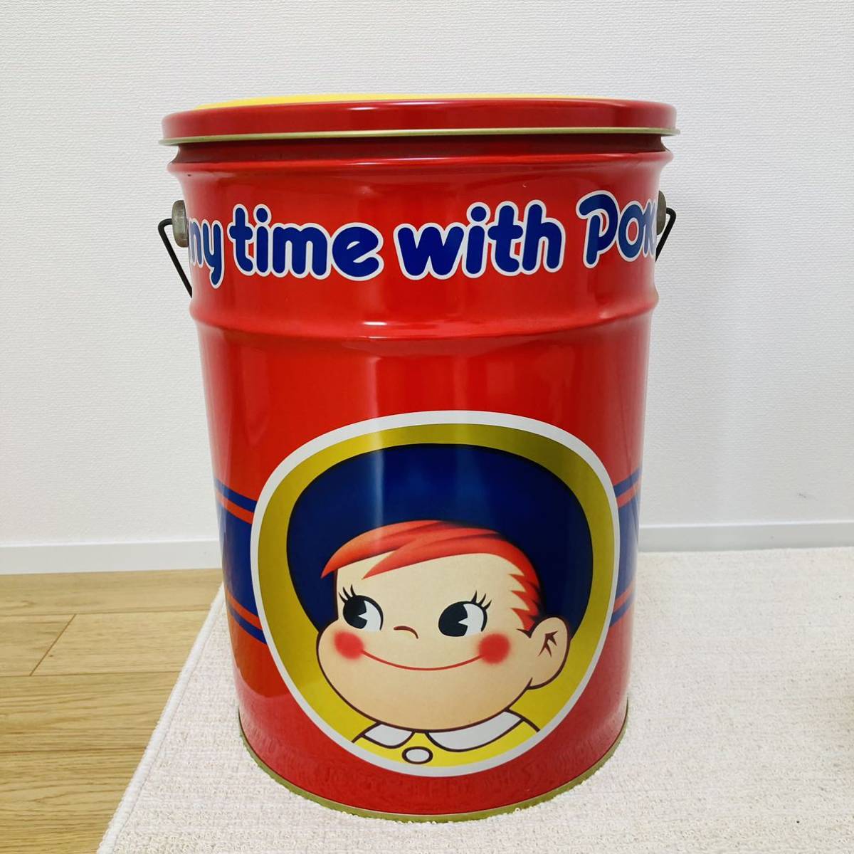 希少レトロ】中古 不二家ペコちゃんポコちゃん スツール缶 昭和レトロ