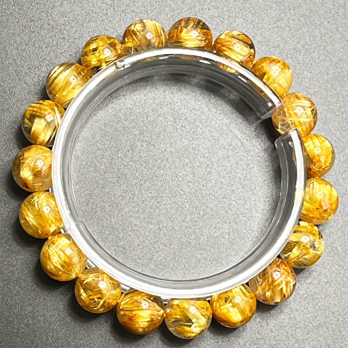 1001A089 絶賛 EU製 定価19万円☆タイチンルチル☆黄金針水晶 金運