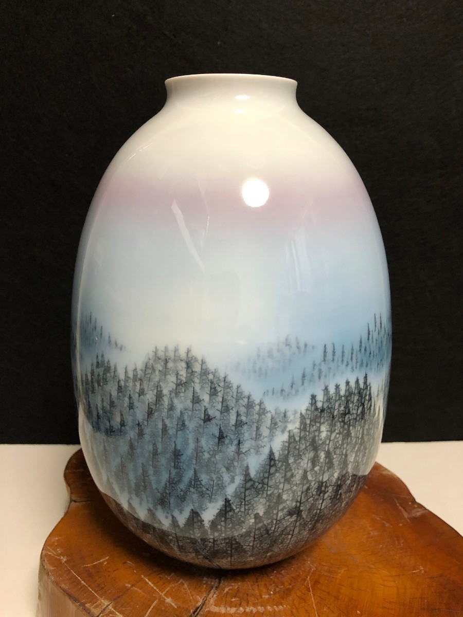 美品】藤井朱明 壺 飾り壺 花瓶 花器 日展人気作家 朝日 有田焼 美品】藤井朱明 壺 飾り壺 花瓶 花器 日展人気作家 朝日 有田焼