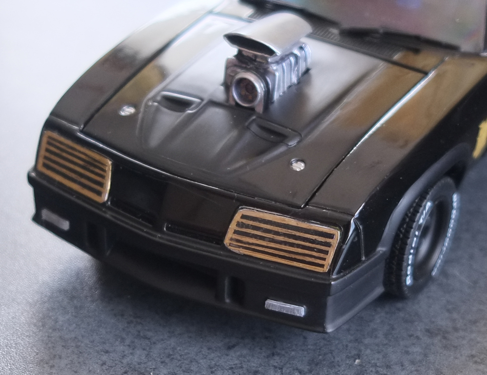 マッドマックス 1/24 DDA ビッグボッパー フォード インターセ I827