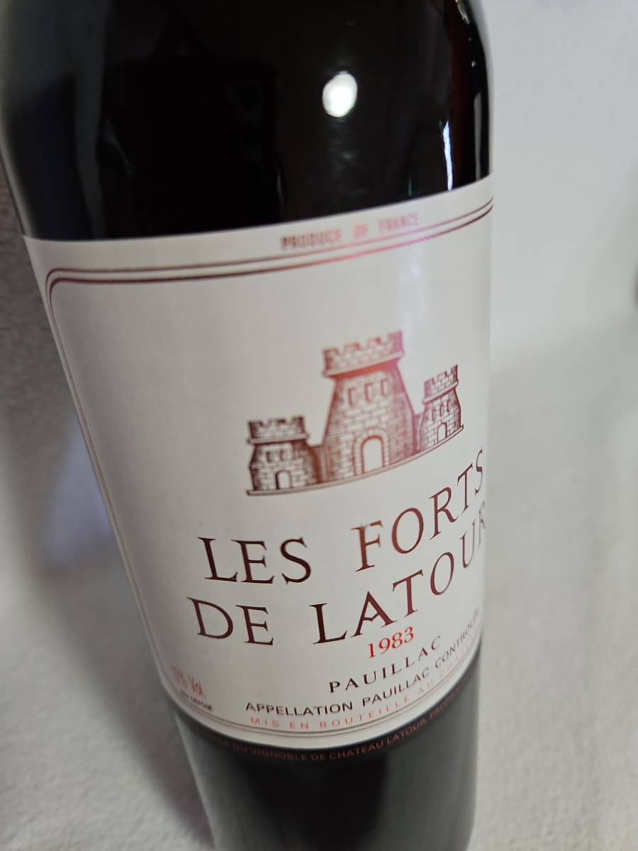Latour 0 ☆40年物レ・フォール・ド・ラトゥールま1983年750ml FORTS LES