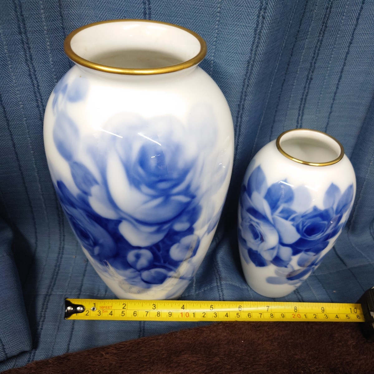 青と白の花柄 陶磁器花瓶 大倉陶園 【公式通販】